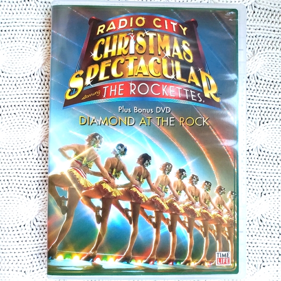 Christmas dvds. - Picture 4 of 5